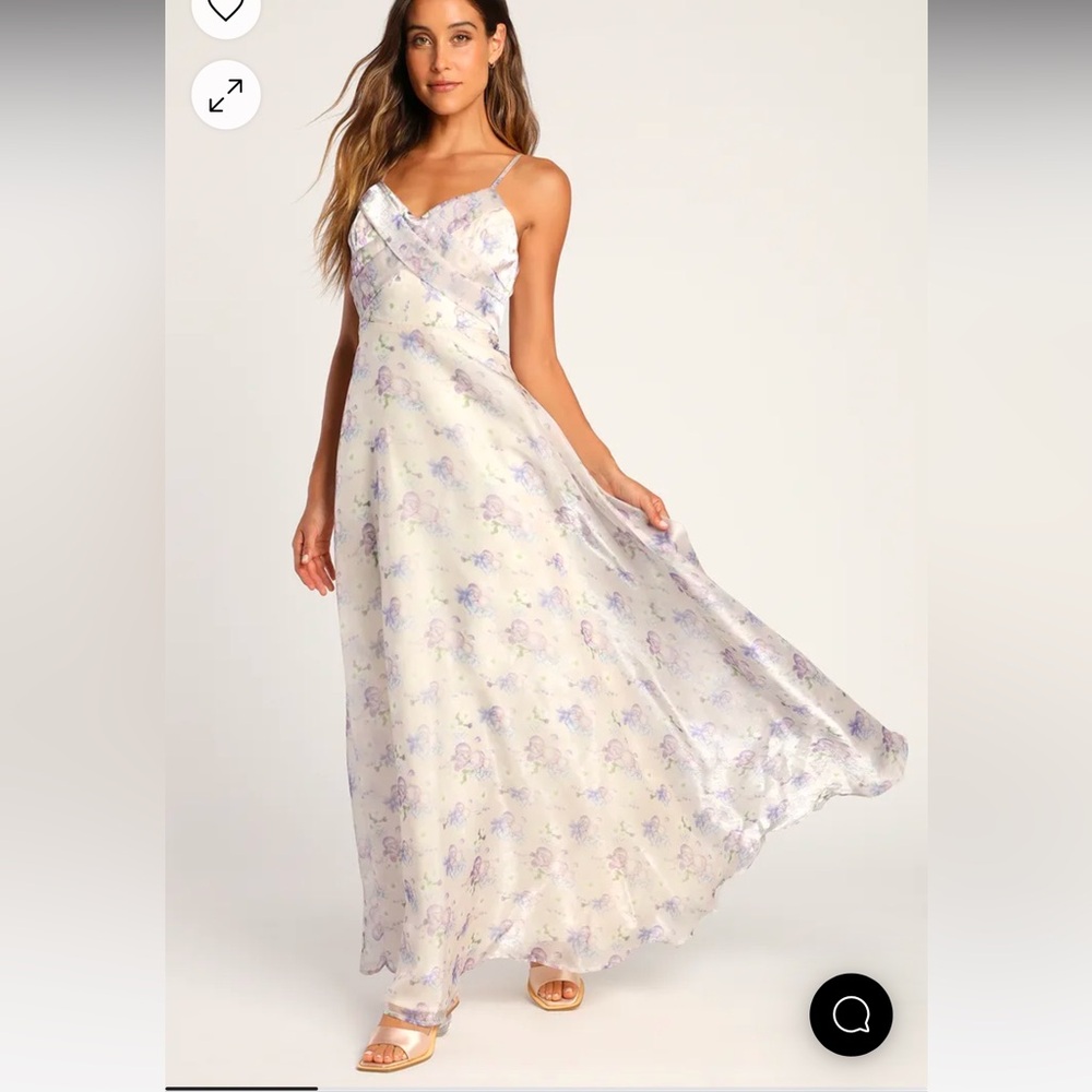 Lulus Lilac Floral maxi dress